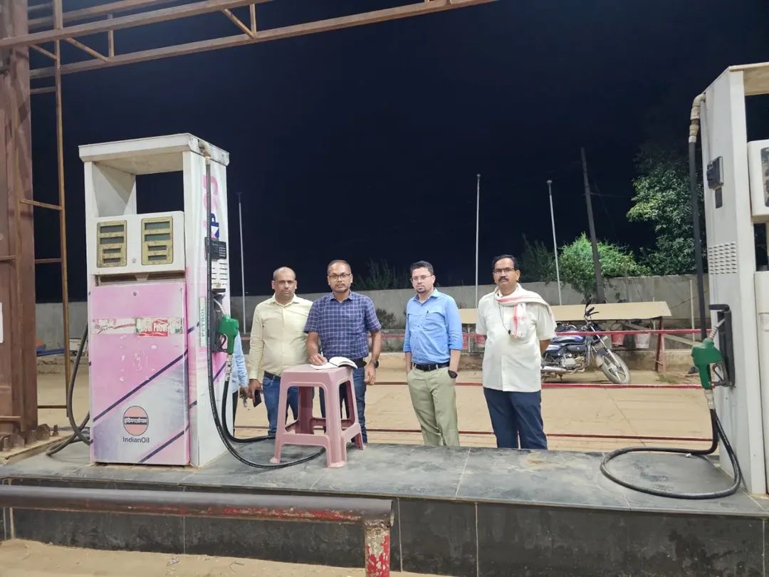 Sarangarh news : बरमकेला का पेट्रोल पंप सील — डीजल बिक्री में अनियमितता पाई गई, जिले में जांच अभियान जारी