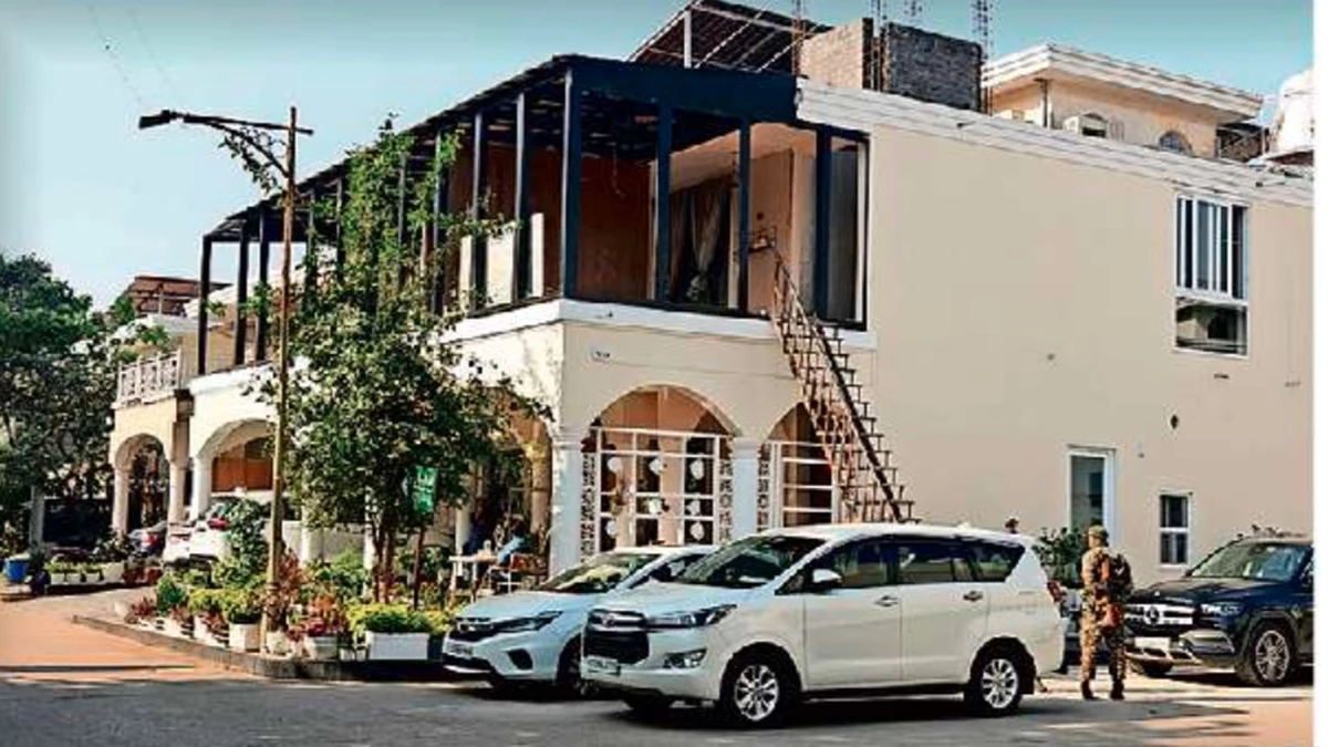 Raipur News : रायपुर में आयकर विभाग की बड़ी कार्रवाई , कई स्थानों पर छापेमारी