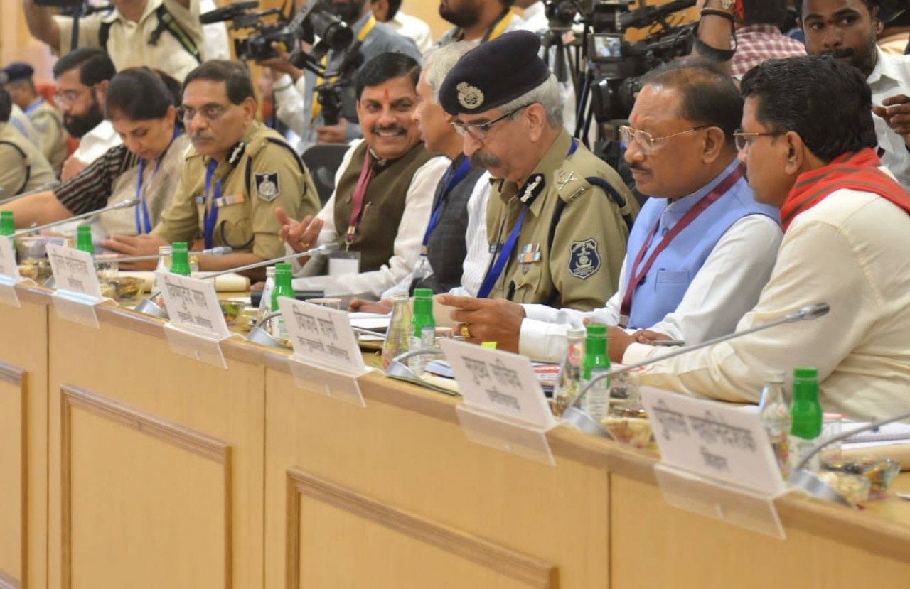 Raipur News : नक्सलवाद के खिलाफ छत्तीसगढ़ के मुख्यमंत्री श्री विष्णुदेव साय की रणनीति की हुई सराहना