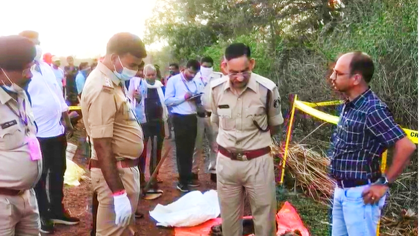 Balod  News : नाले में मिली महिला की लाश देख मनरेगा कर्मी के उड़े होश