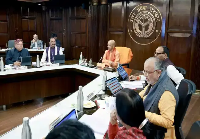 country and world : अयोध्या में बनेगा विश्व स्तरीय मंदिर संग्रहालय, दी जाएगी 52 एकड़ जमीन, कैबिनेट की मंजूरी