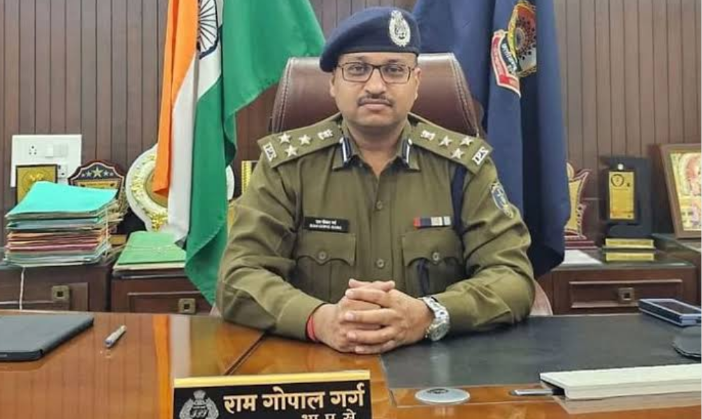 Durg News : दुर्ग आईजी ने 10 एएसआई समेत 44 पुलिस कर्मियों का बेमेतरा किया तबादला