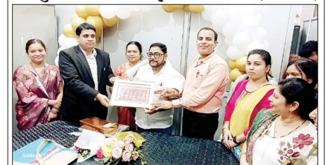 Sarangarh News : सारंगढ़ शासकीय महाविद्यालय: 35 वर्षों की सेवा के बाद सहायक ग्रेड‑02 रमेश ठाकुर का भावभीनी सेवानिवृत्ति समारोह
